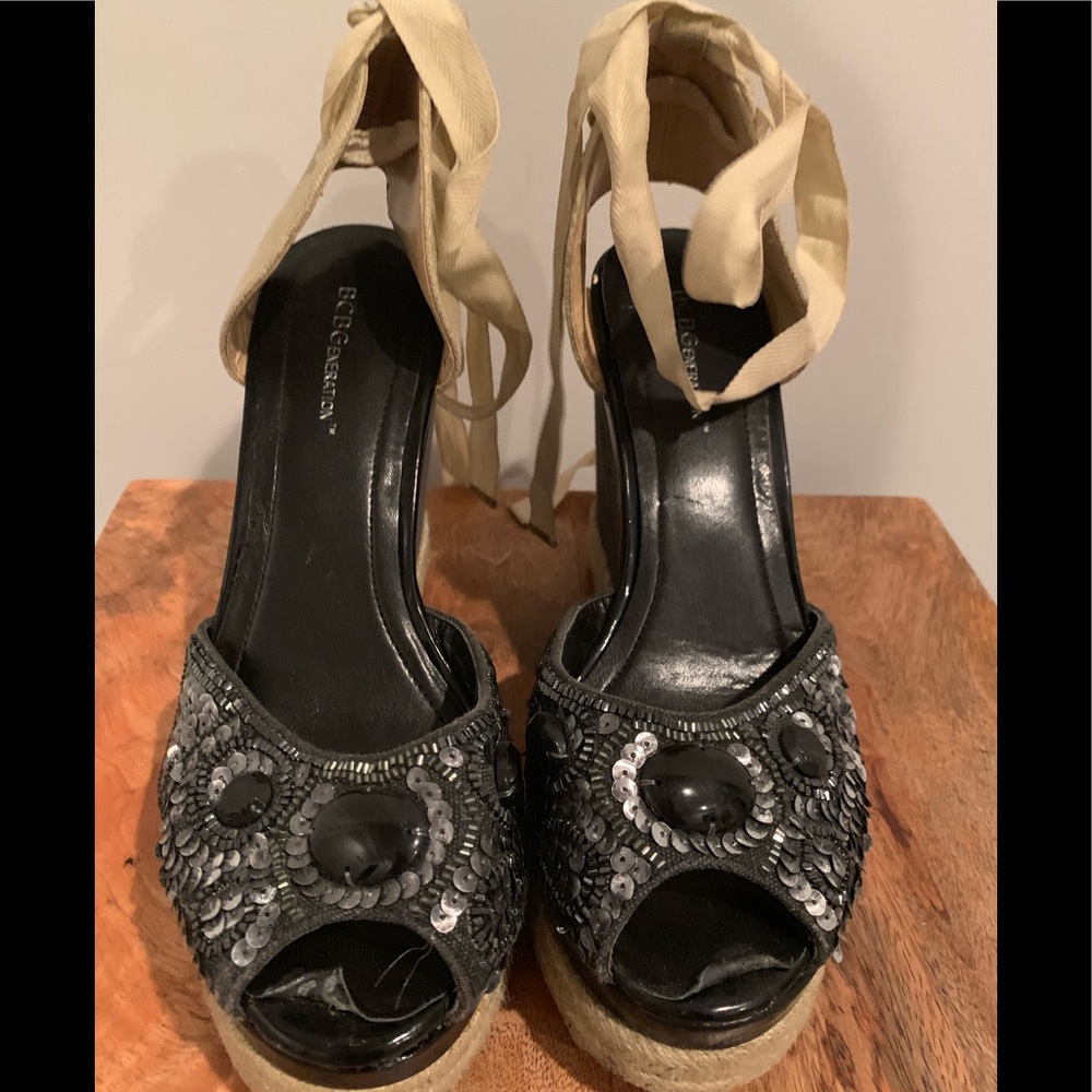 Black platform espadrille